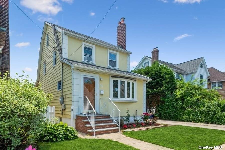 56 Terrace Avenue - Photo 1