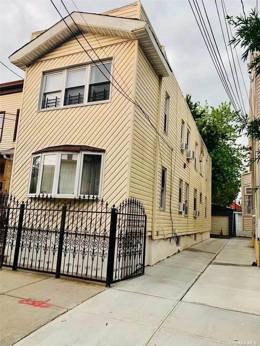 88-22 77th Street - Photo 1