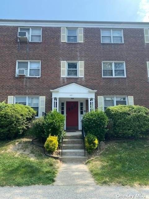 717 Tuckahoe Road - Photo 1