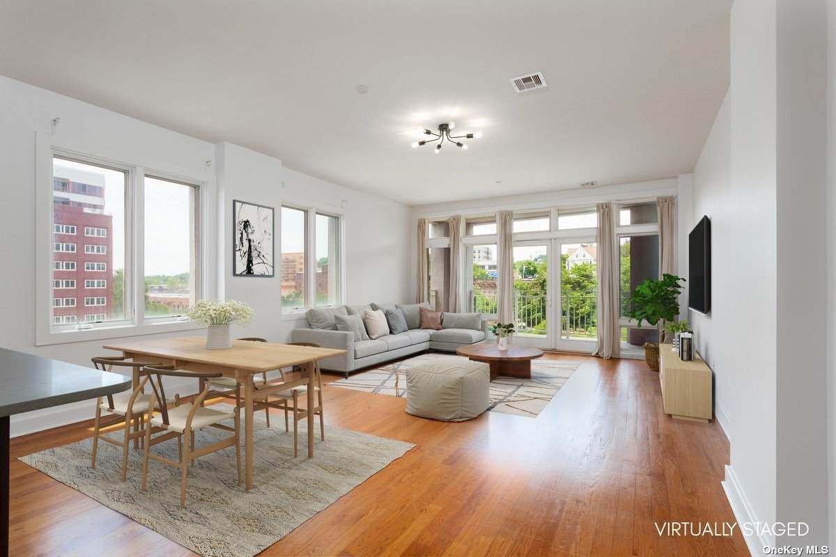 90 Bay Street Landing - Photo 1