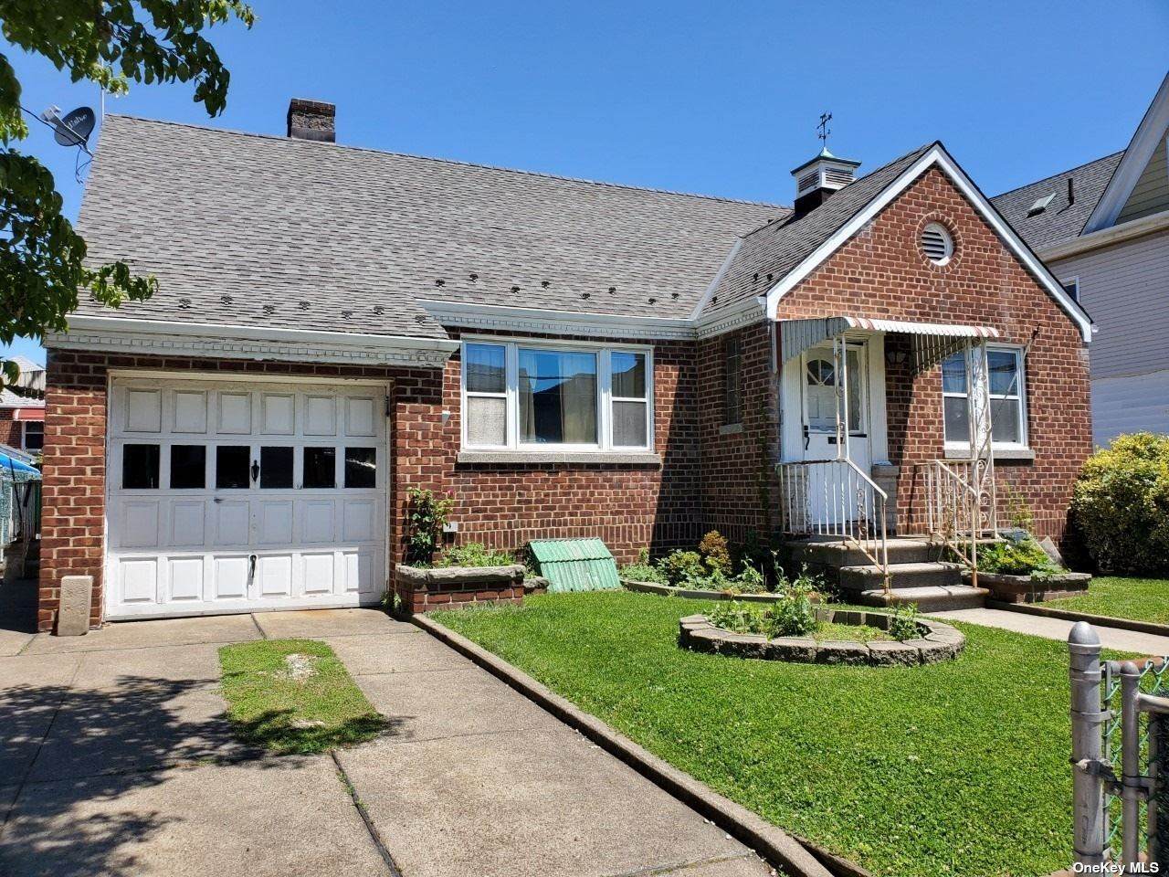 1525 Mcdonald Street - Photo 1