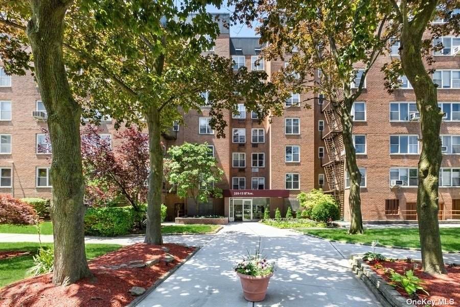 209-15 18th Avenue - Photo 1