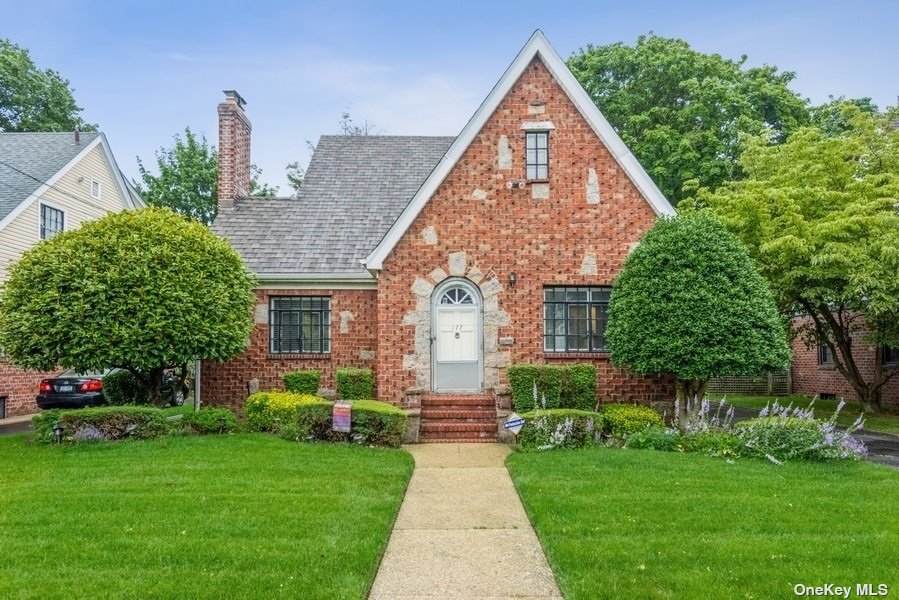 177 Leverich Street - Photo 1