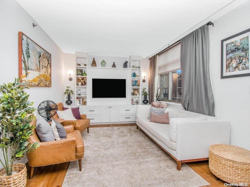 130 Bradhurst Avenue - Photo 1
