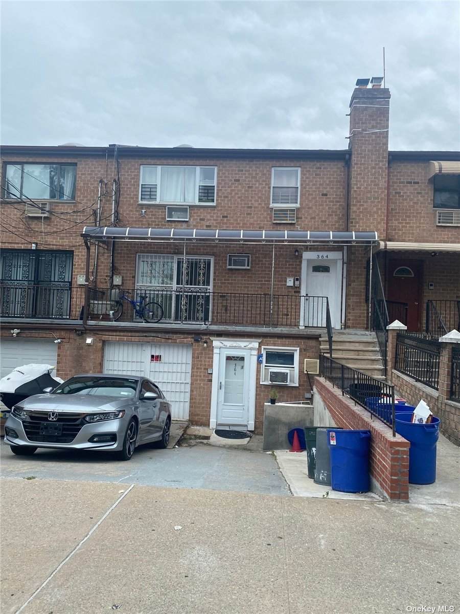 364 Balcom Avenue - Photo 1
