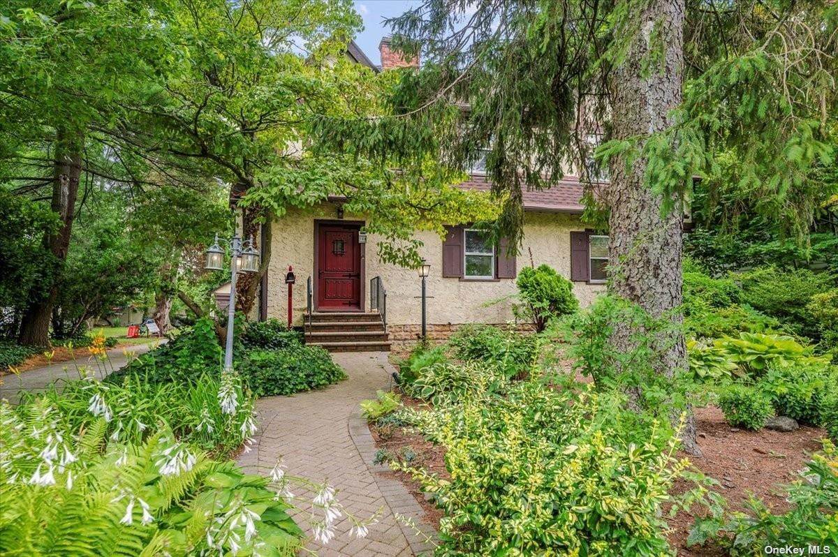 104 Wallace Street - Photo 1
