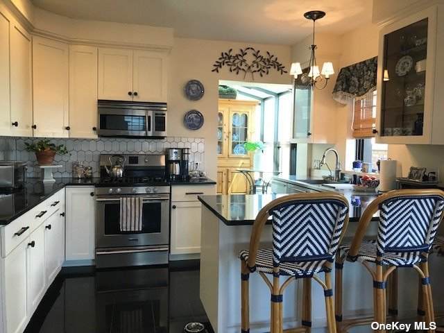 310 Riverside Boulevard - Photo 1