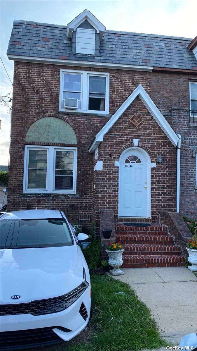 9434 239 Street - Photo 1
