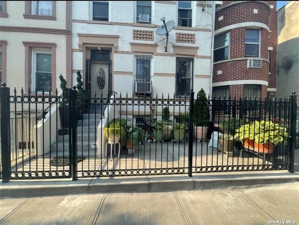 1817 Prospect Place - Photo 1