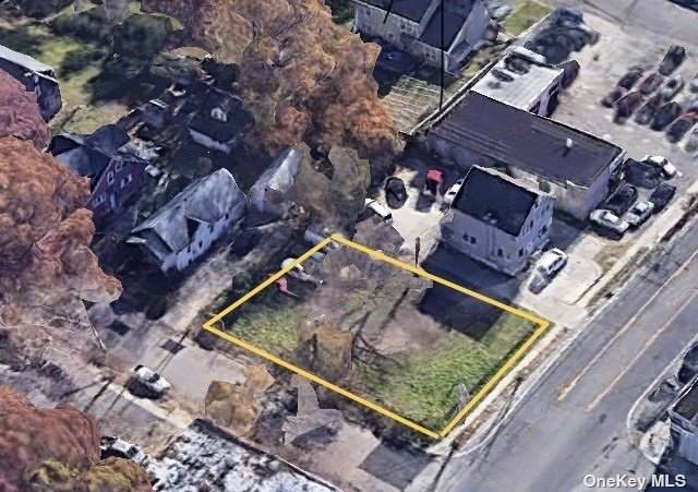 E 19th St. - Photo 1