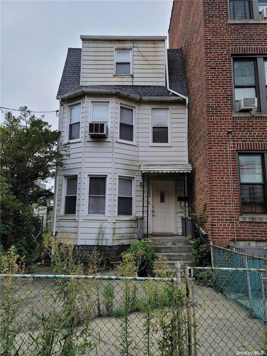 1282 East 39th Street - Photo 1