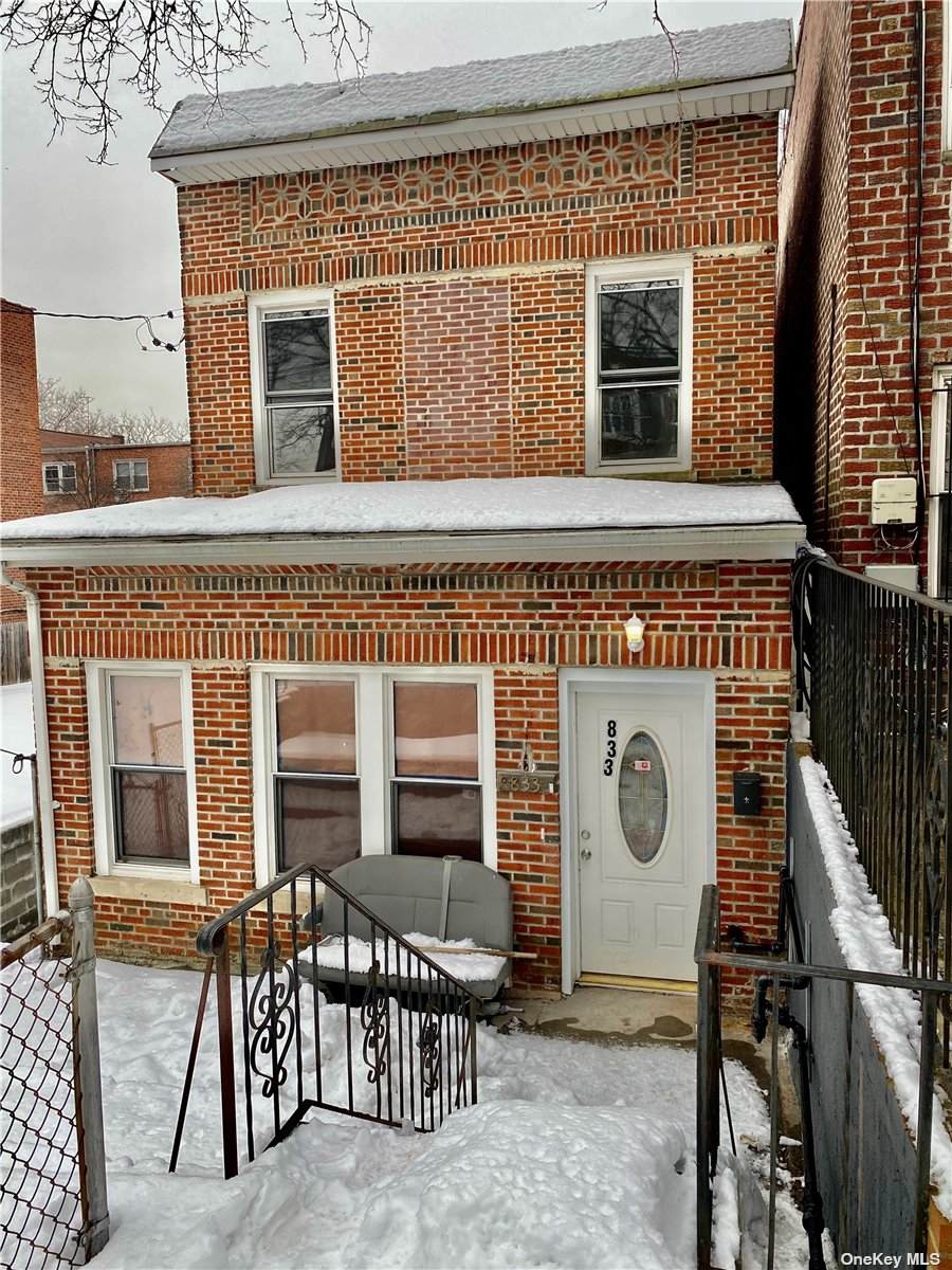833 East 55th Street - Photo 1