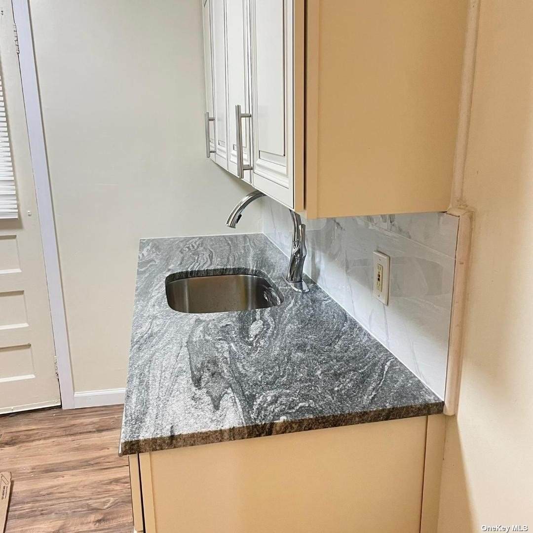 185 Washington Avenue - Photo 1