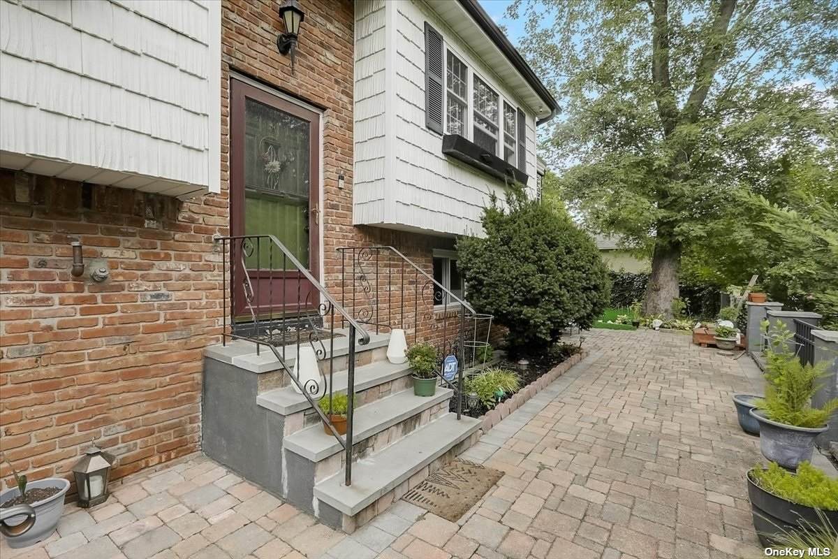 21 Ridgedale Avenue - Photo 1