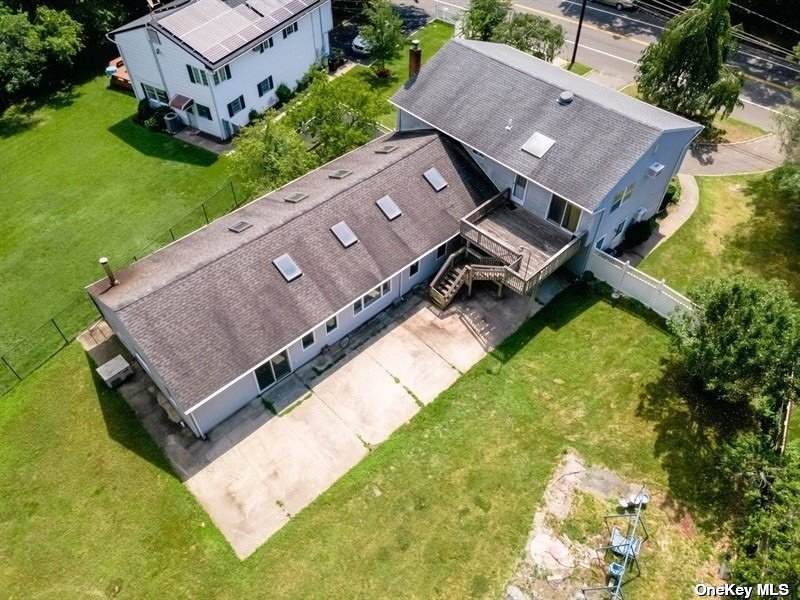 1401 Spur Drive - Photo 1
