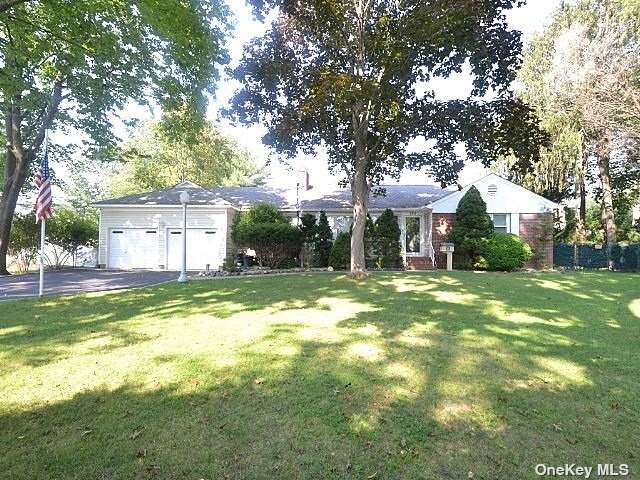 192 Southern Boulevard - Photo 1