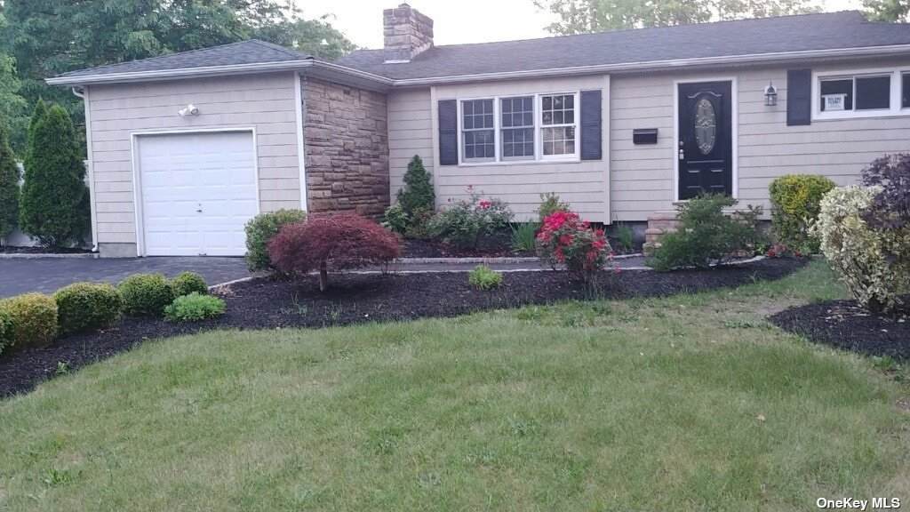 322 Livingston Avenue - Photo 1