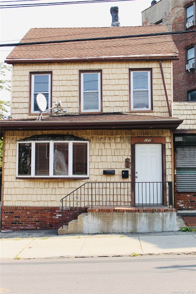 177 Lincoln Avenue - Photo 1