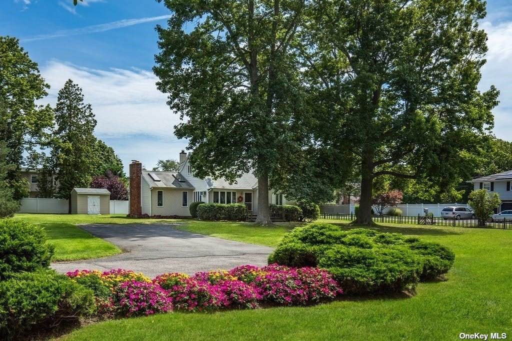 255 Shore Road - Photo 1