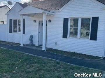 173 Lake Drive - Photo 1
