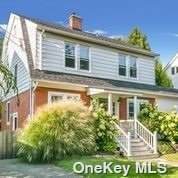 23 Wyandanch Avenue - Photo 1