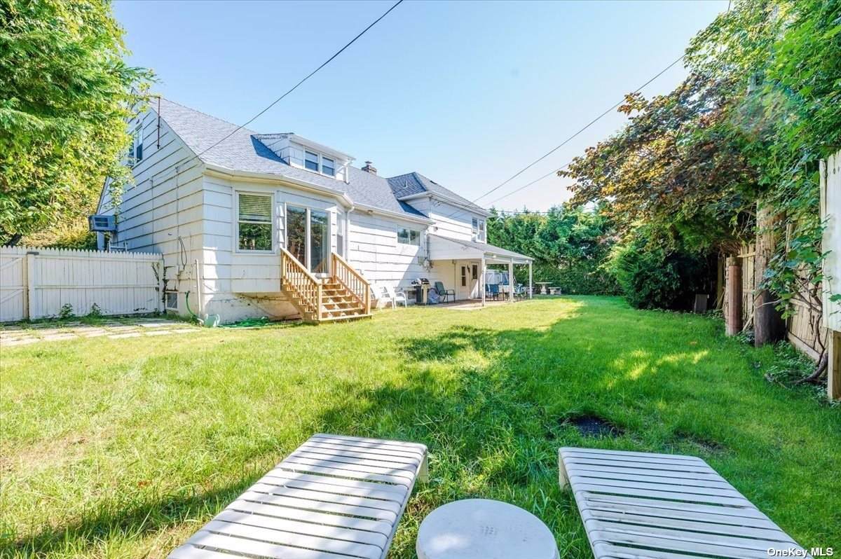 1435 Park Street - Photo 1