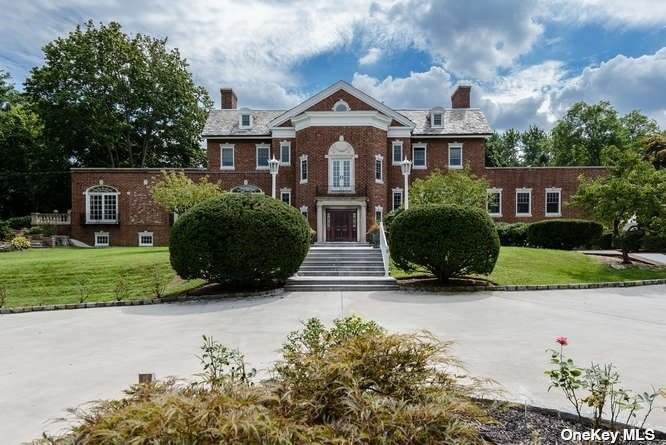 1 Waterford Way - Photo 1