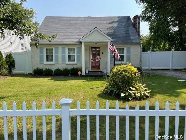 32 Derby Avenue - Photo 1