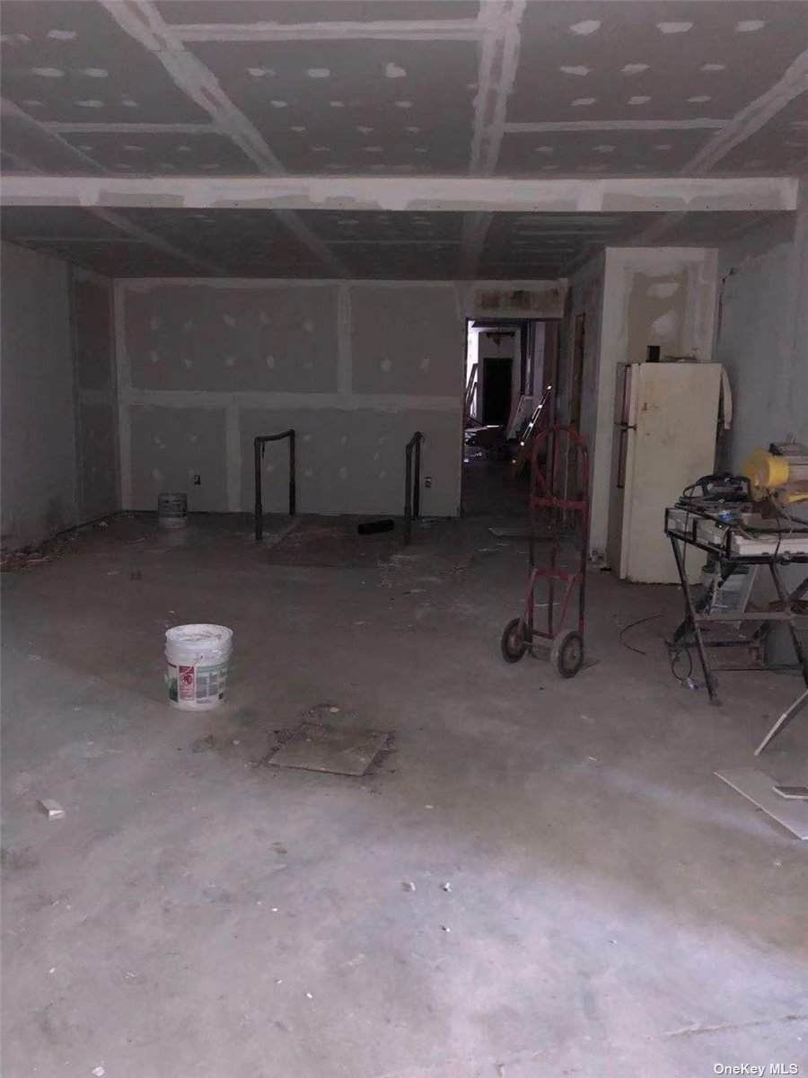 1478 Broadway - Photo 1