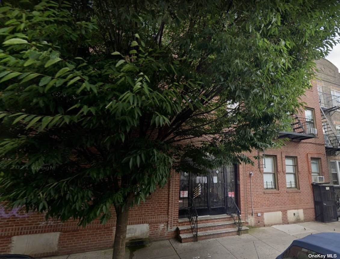 144 Sheridan Avenue - Photo 1