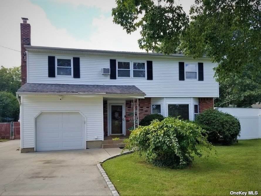 2308 1st Avenue - Photo 1