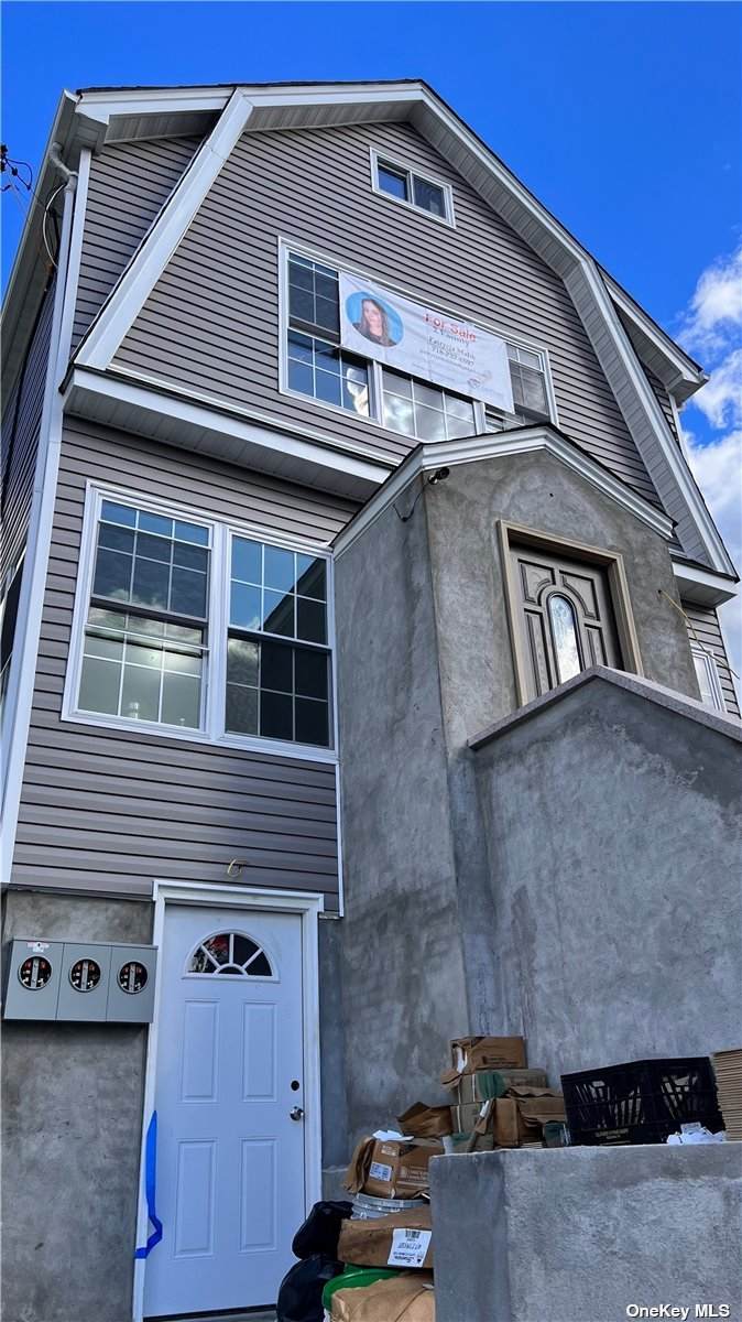 10-58 White Plains Road - Photo 1