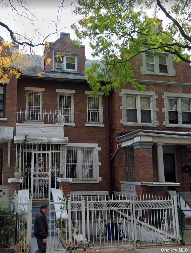 86-14 Elmhurst Avenue - Photo 1