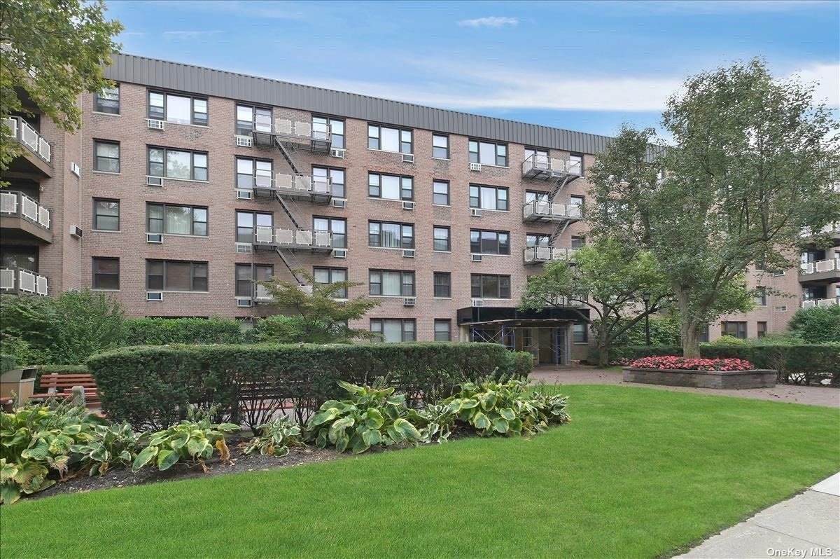 3 Birchwood Court - Photo 1