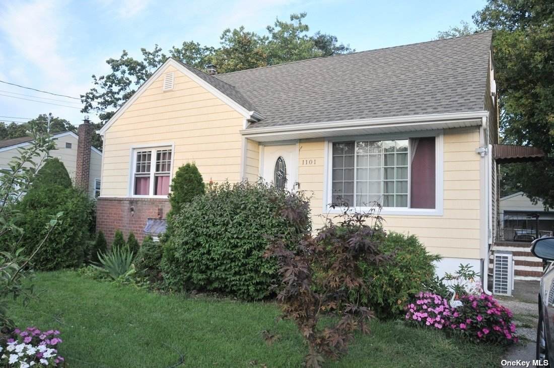 1101 Ocean Avenue - Photo 1