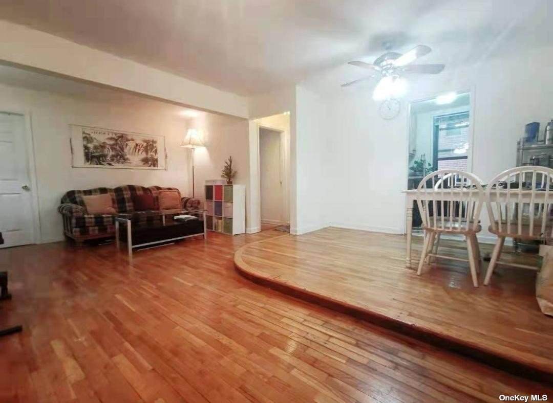 84-01 Main Street - Photo 1