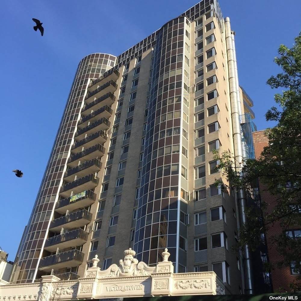 133-38 Sanford - Photo 1