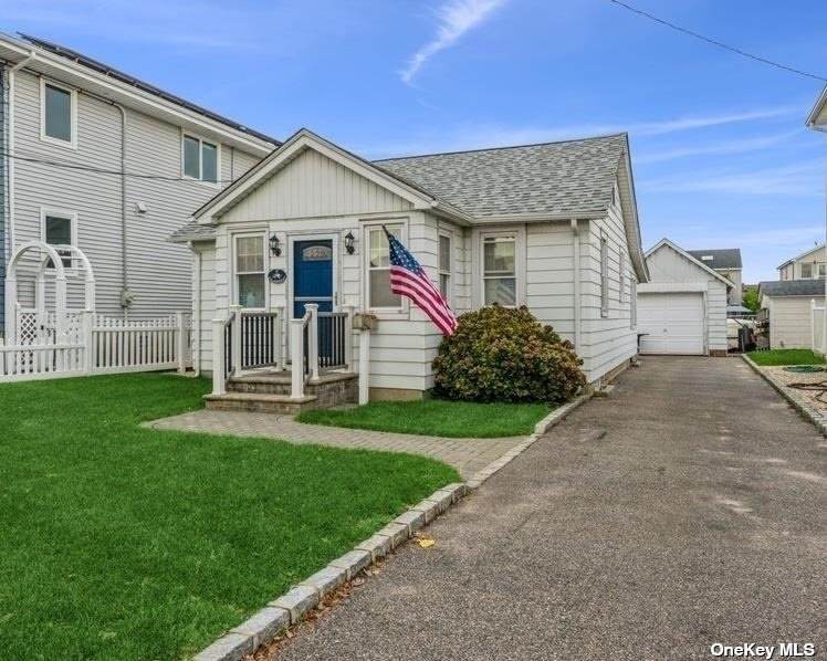 37 Forest Avenue - Photo 1