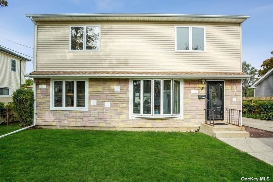 97 Cumberbach Street - Photo 1