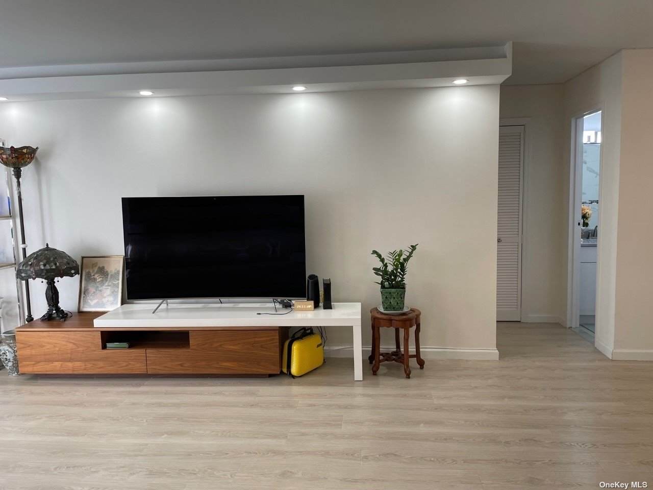 1 Bay Club Drive - Photo 1