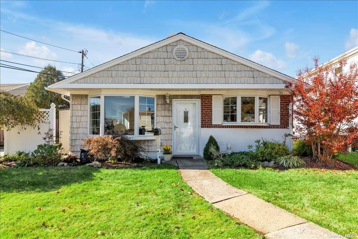 418 Sussex Road - Photo 1