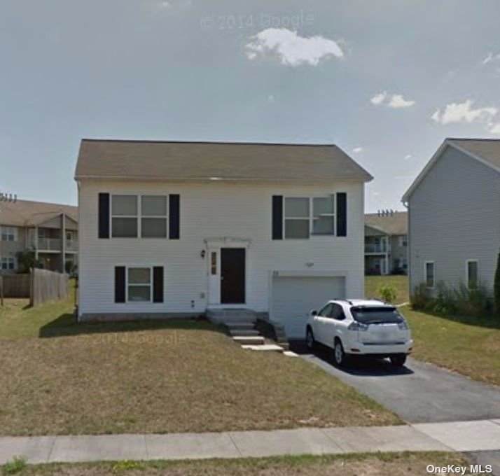 33 Lianne Drive - Photo 1