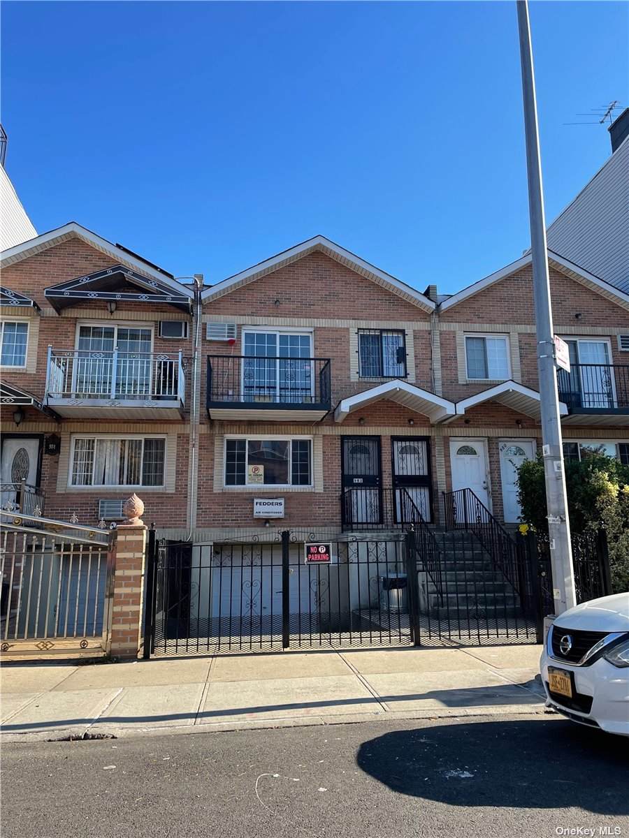 982 Decatur Street - Photo 1
