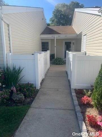 105 Cabot Court - Photo 1