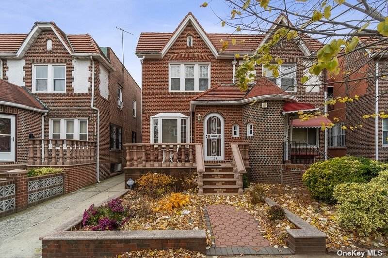 724 49th Street - Photo 1