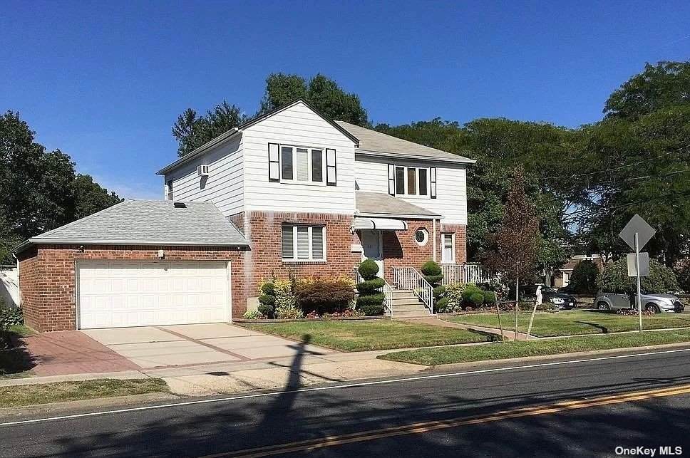 621 Rockaway Avenue - Photo 1