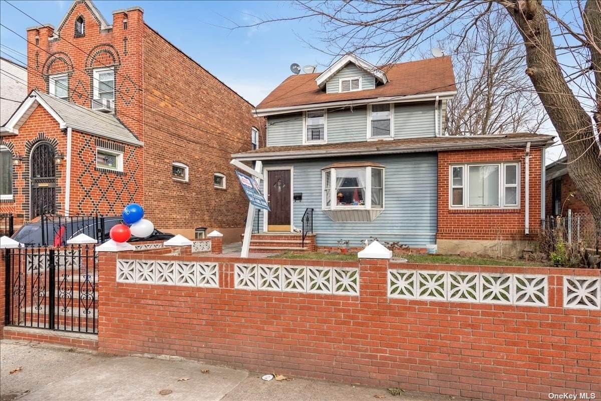 111-19 122nd Street - Photo 1