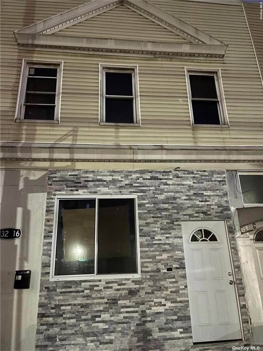 132-16 Hillside Avenue - Photo 1