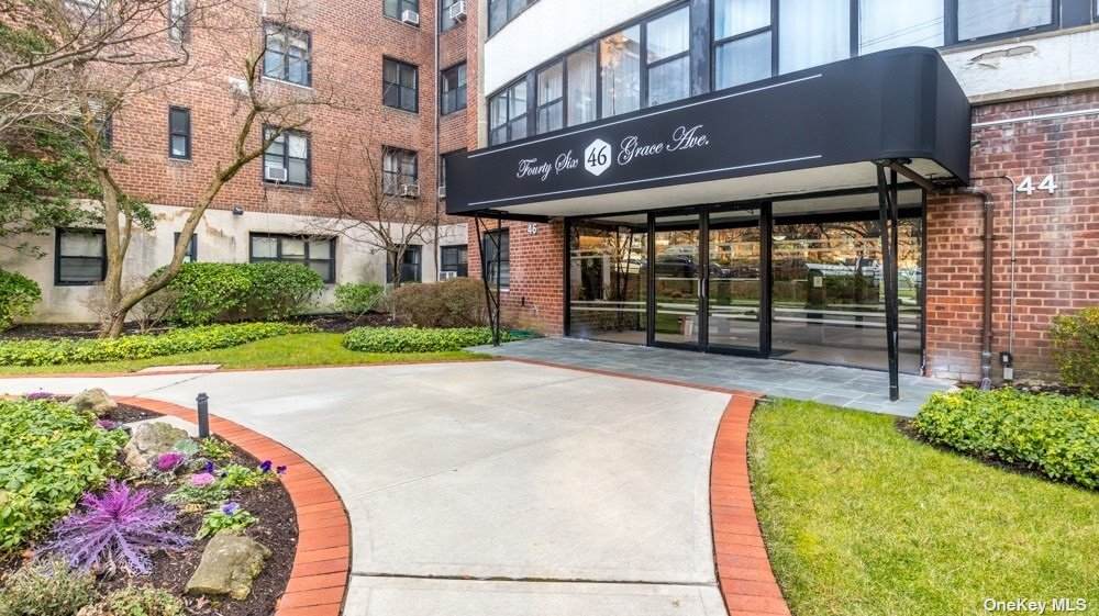 46 Grace Avenue - Photo 1