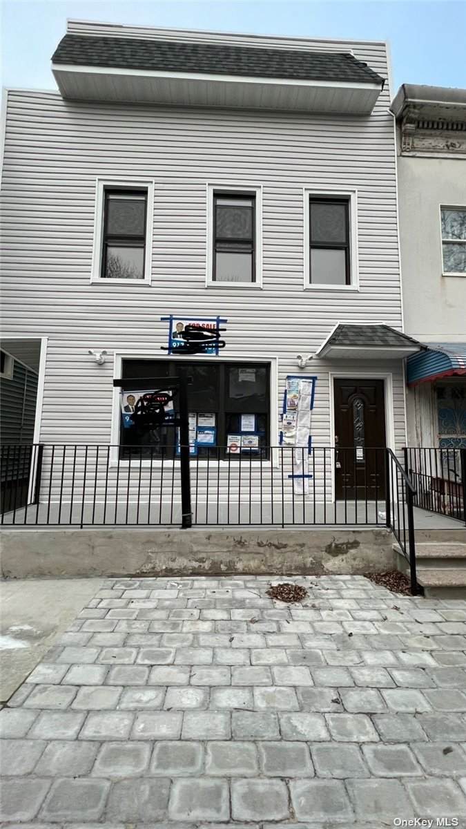 41-32 40th Street - Photo 1